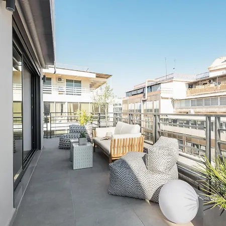 Apartman Innovative Floor Breathtaking Flat In Ladadika