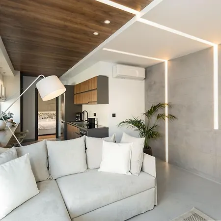 Apartment Innovative Floor Breathtaking Flat In Ladadika *