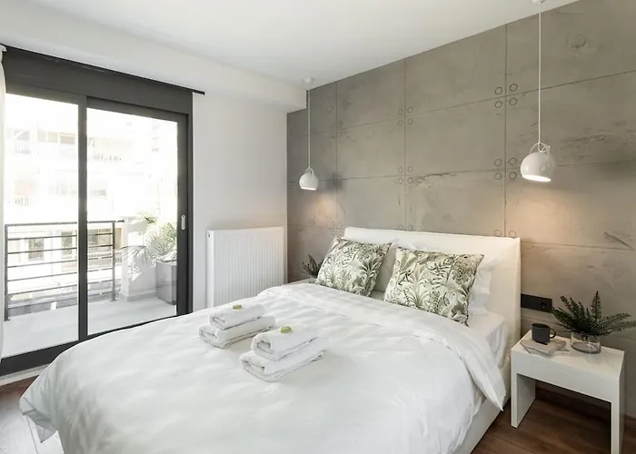 Innovative Floor Breathtaking Flat In Ladadika